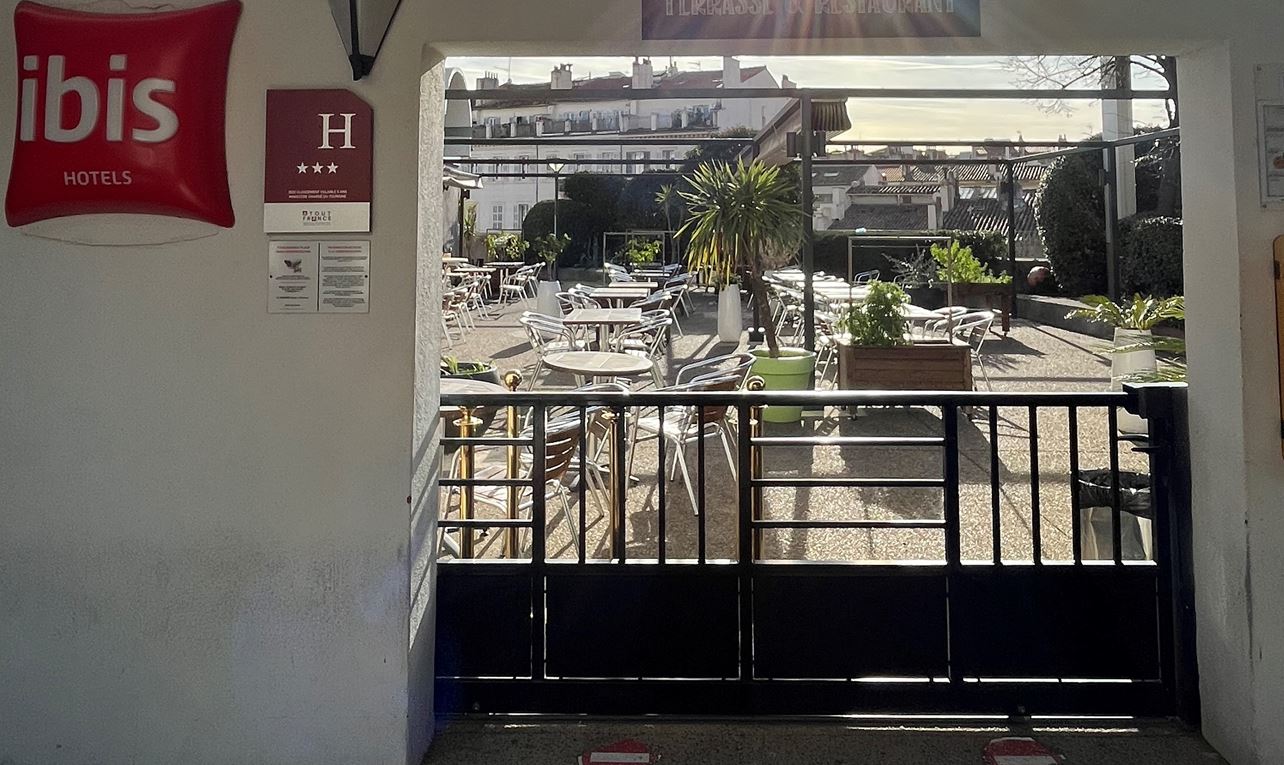 Ibis Marseille Centre Gare Saint-Charles - photo 2