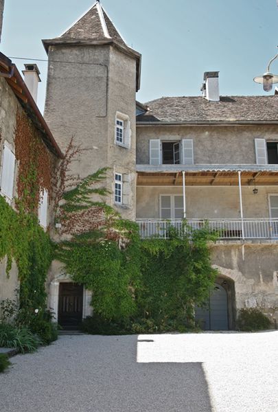 Virieu-le-Grand Maison Saint-Pierre