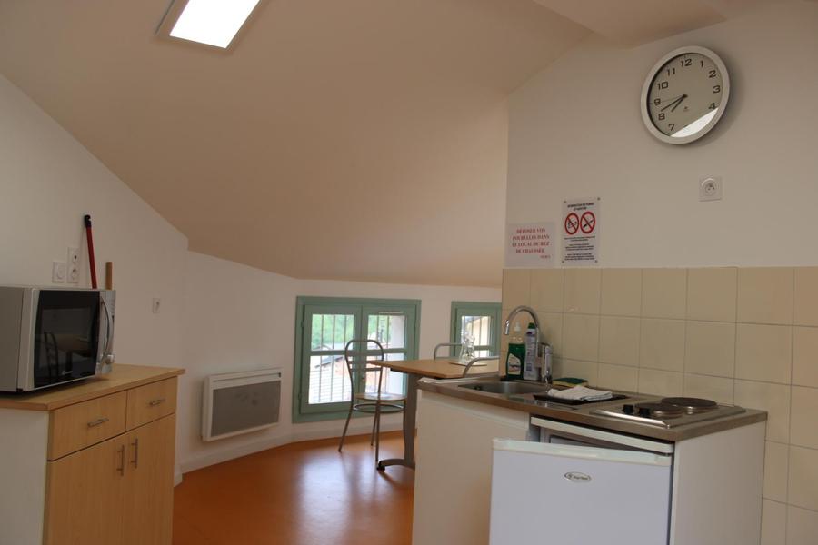 3ème niveau espace cuisine Gîte d'étape à Saint-Sauveur-sur-Tinée Gîtes de France Alpes-Maritimes