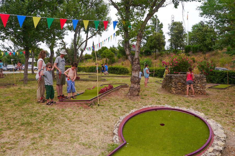 Mini golf 18 trous