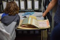Les coulisses des archives