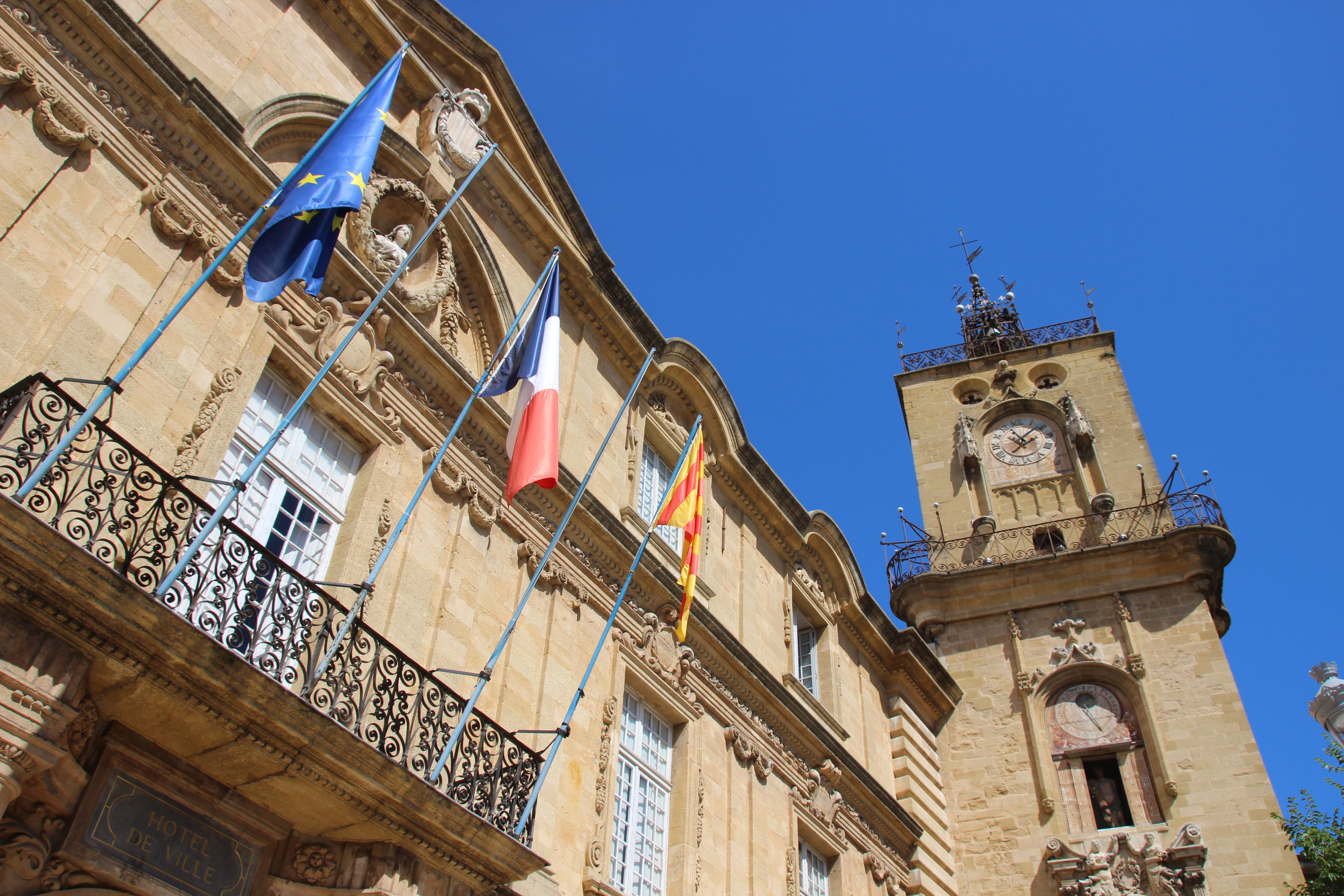 Hidden heritage in Aix old town - photo 3