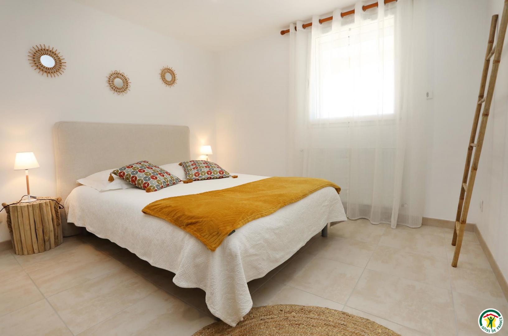 Chambre : lit 160