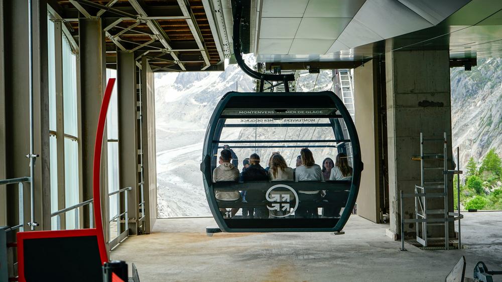 Télécabine de la Mer de Glace_Chamonix-Mont-Blanc