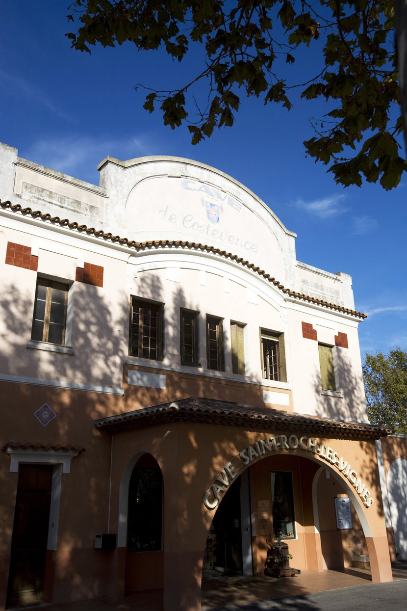 Fassade Keller Saint Roch les vignes Cuers