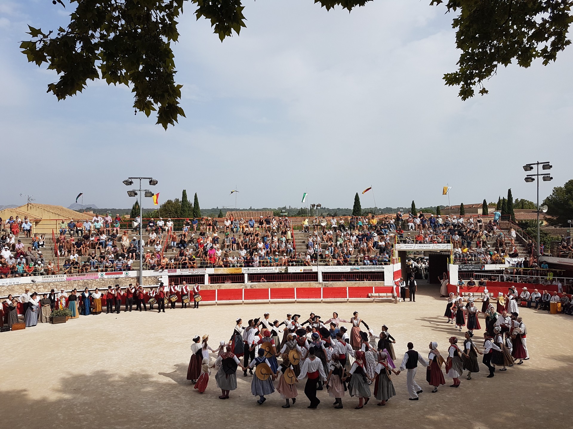 Arènes André Blanc, Mouriès - photo 4