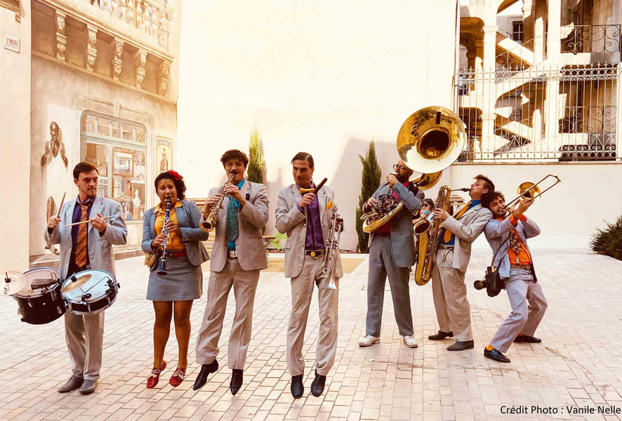 Concert Fanfare SopaLoca - Spectacle Est Dans La Rue_La Toussuire