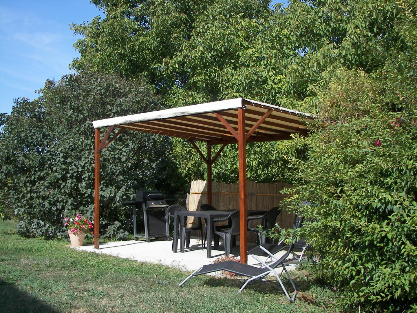 Terrasse privée face au gïte