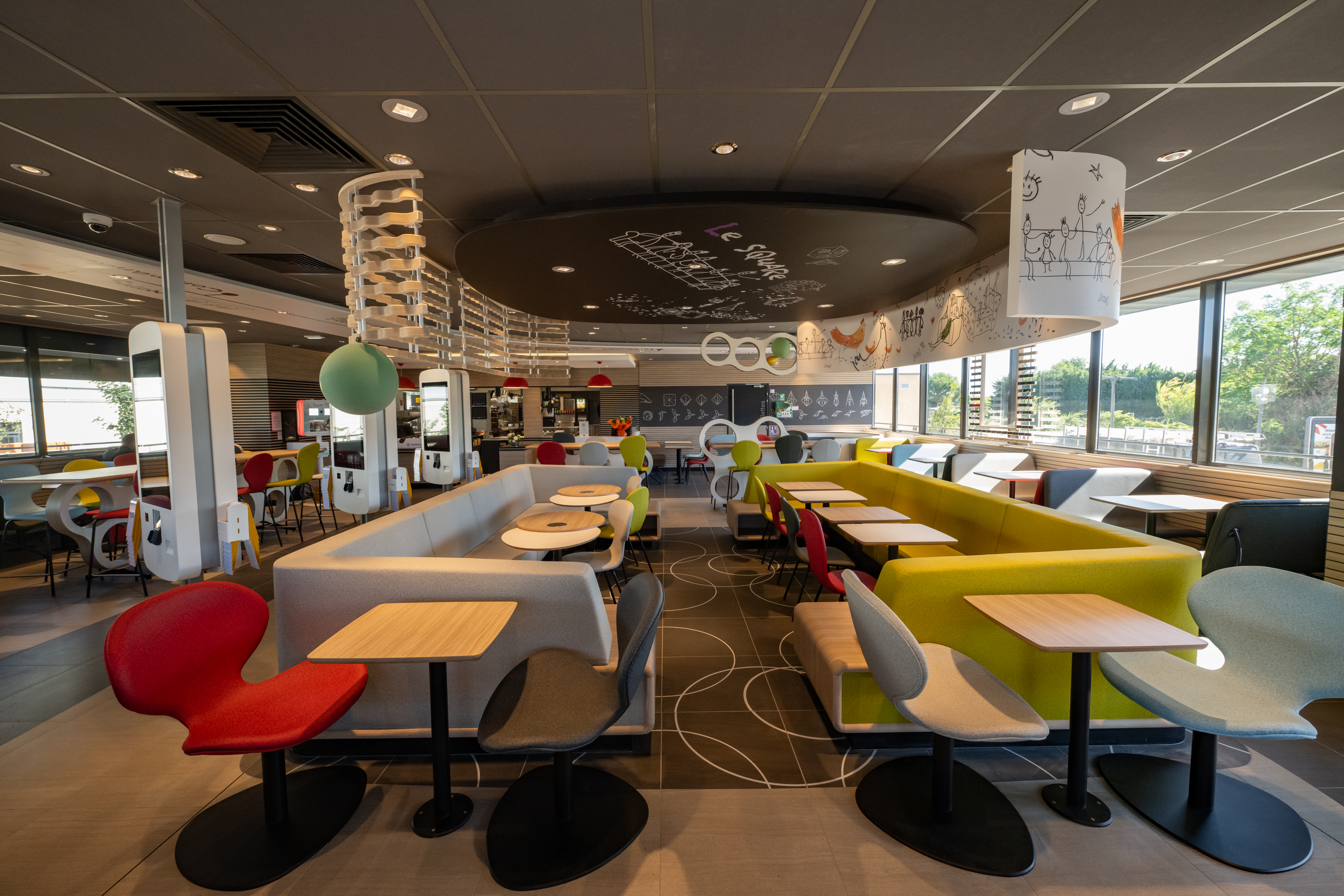 McDonald's Tarascon en Provence - photo 3