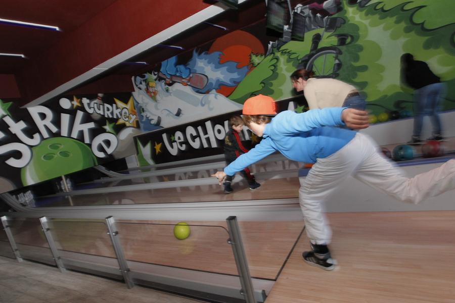 - © Agence Urope Soirée Halloween au bowling Le Chourum_Superdévoluy - © Agence Urope