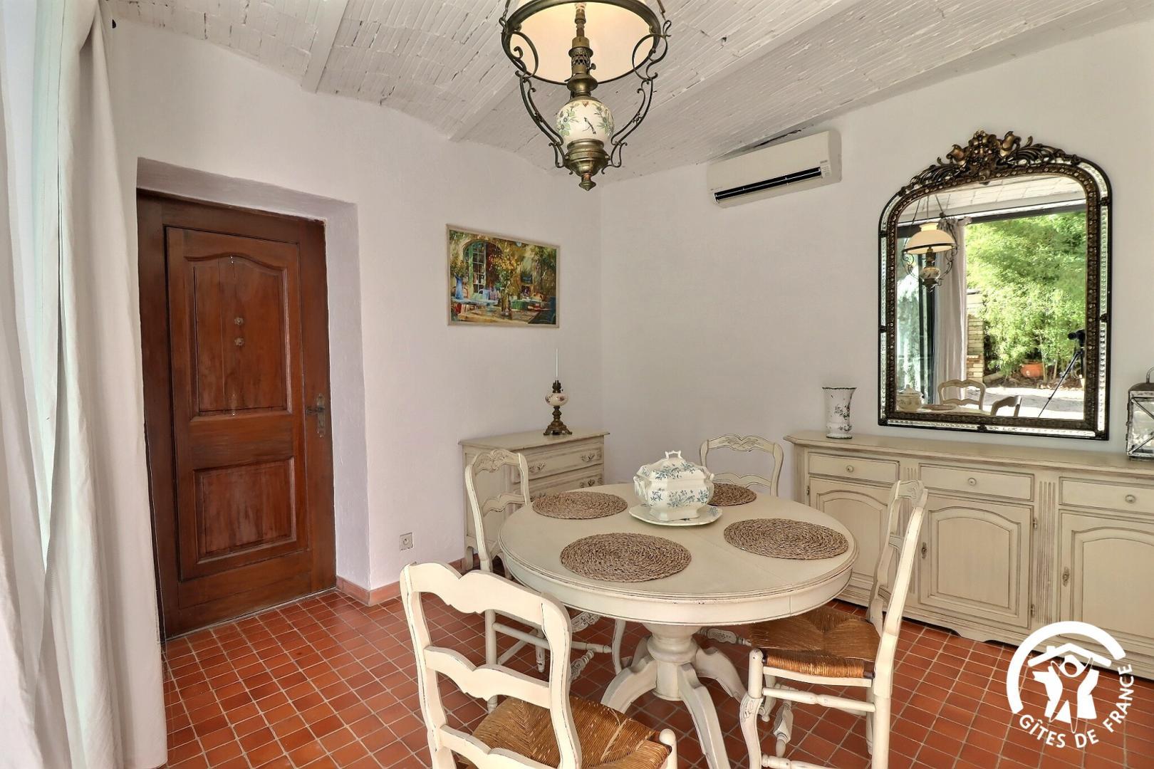 Mas Toulouse, Plan-d'Orgon - photo 2