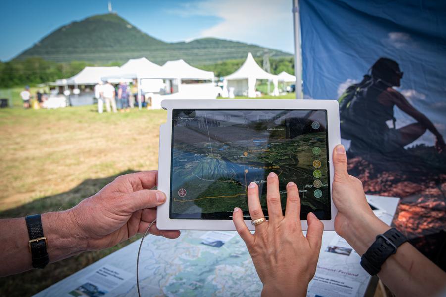 Festival Connexions 2025 - Animation La Chaîne des Puys – faille de Limagne en réalité augmentée