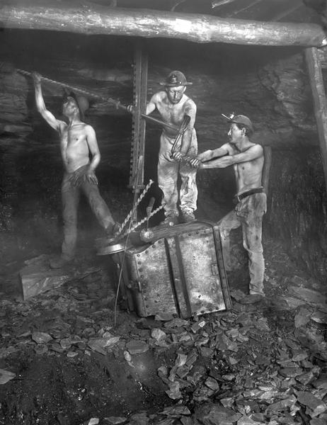 Contes à marcher debout : 'La boucle des mines'