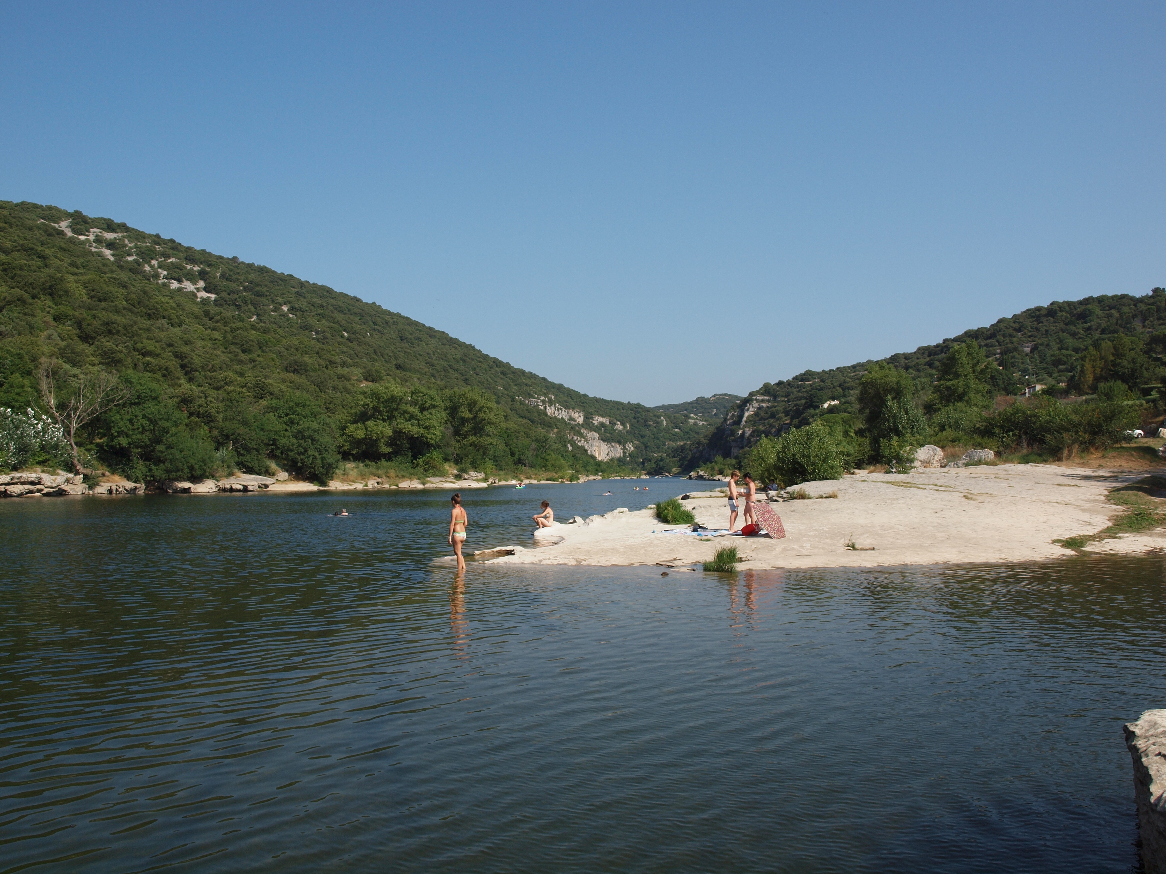 vue ardeche riviere plage