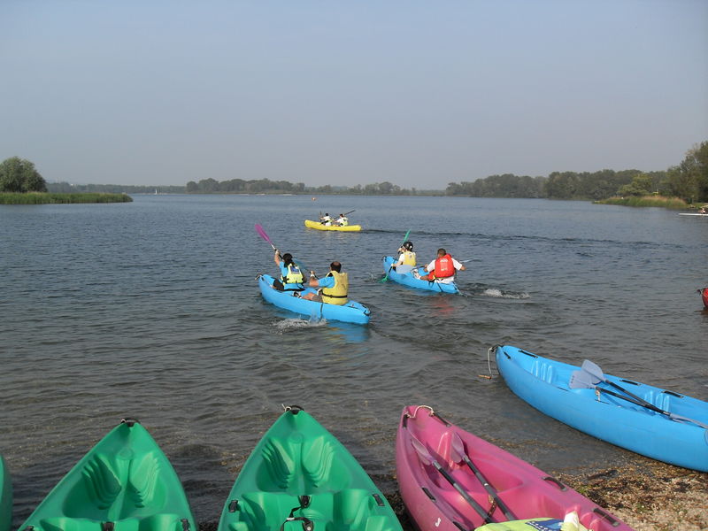 Canoë sur le lac des Eaux Bleues