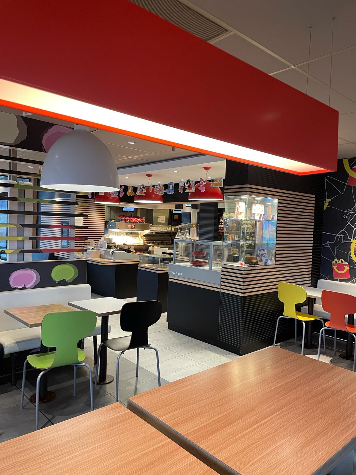 McDonalds Saint-Romain (Saint-Romain-en-Viennois) | Provence-Alpes-Côte  dAzur Tourism