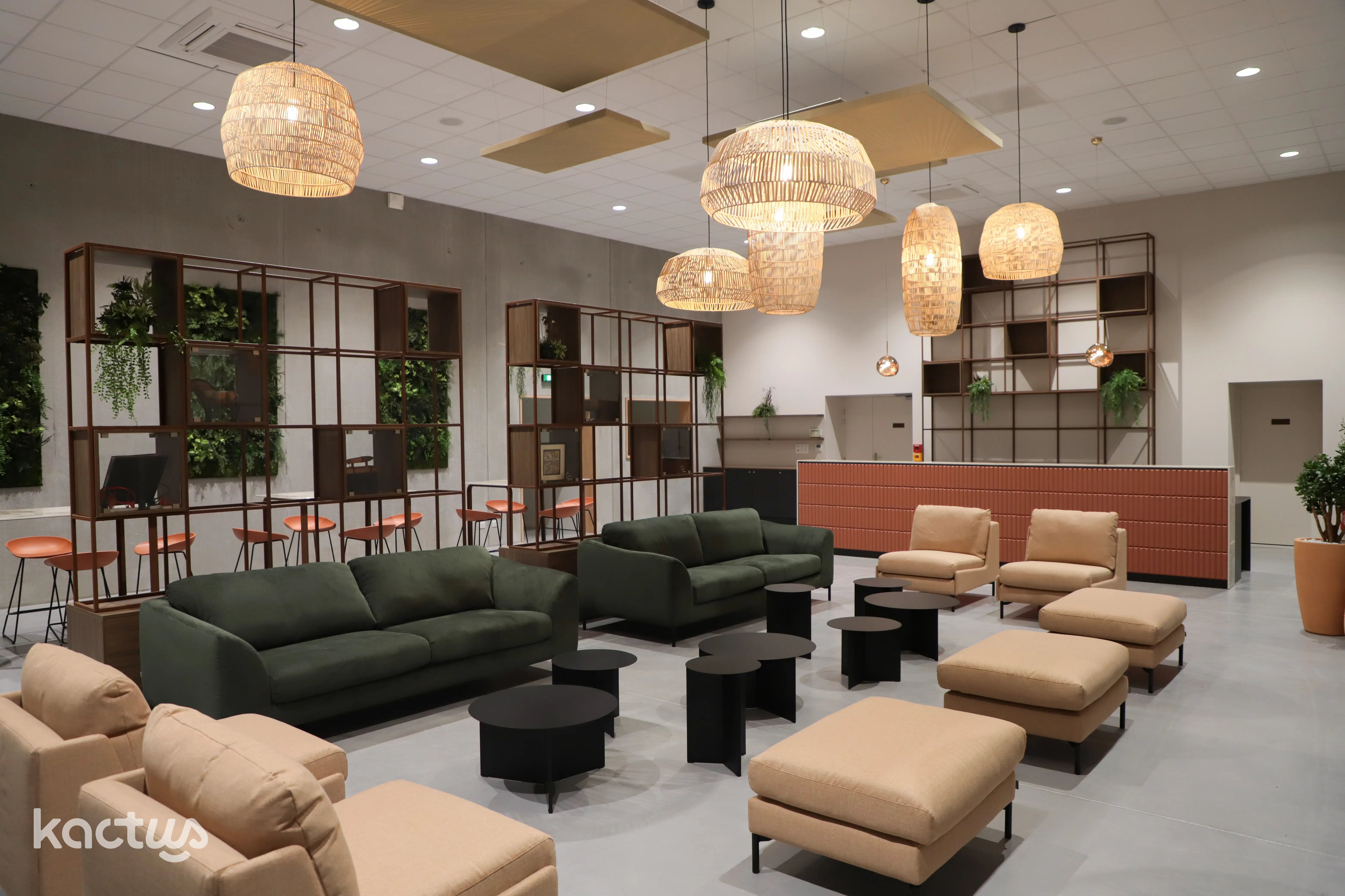 Centre de Conférences de la Grotte Chauvet 2_Vallon-Pont-d'Arc