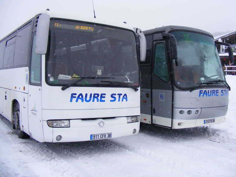 parking-du-col-bus-les-saisies