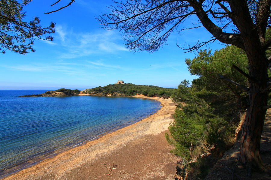La plage noire du Langoustier