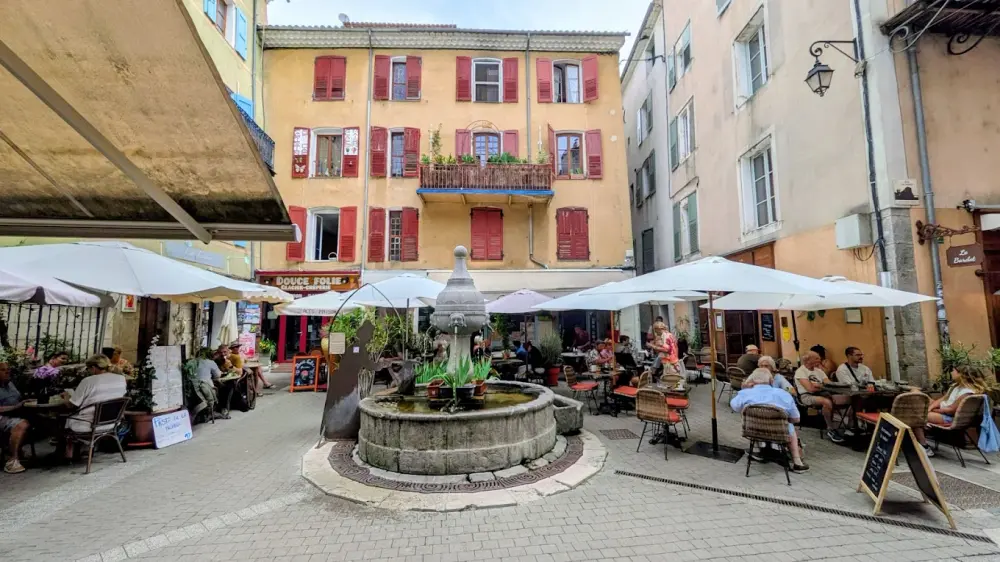Côté Fontaine_Castellane