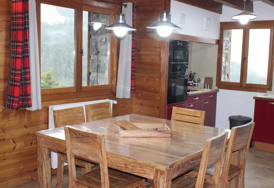 Gite Pacha-Espace repas-Saint-Dalmas-Valdeblore-Gîtes de France Alpes-Maritimes