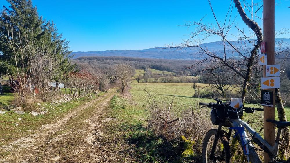Circuit VTT n°22 (rouge) Entre vignoble et Gorges du Suran_Bohas-Meyriat-Rignat