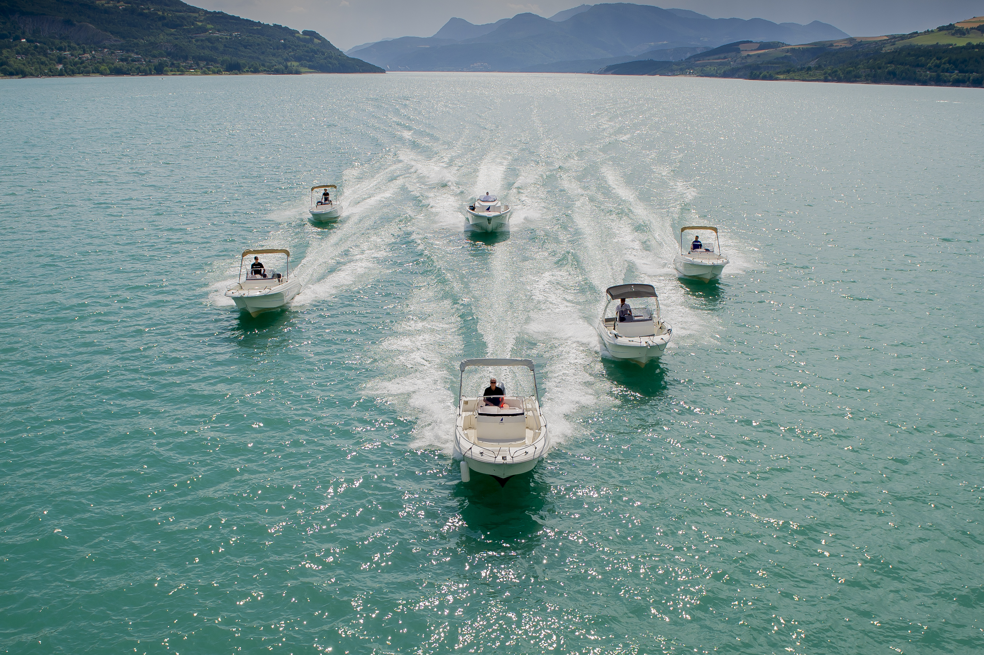 Aqua Détente Pros : Bateau Taxi SAVINES-LE-LAC