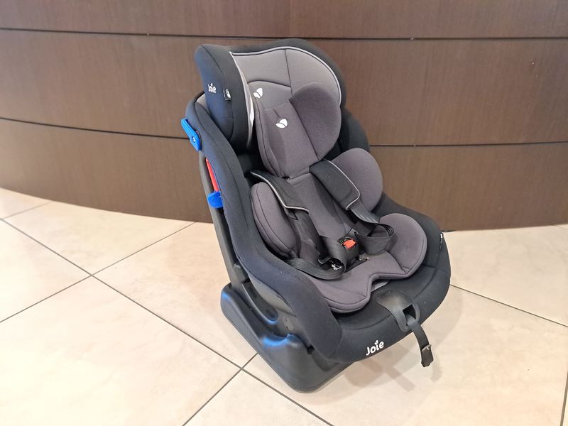 Siège auto Joie Steadi