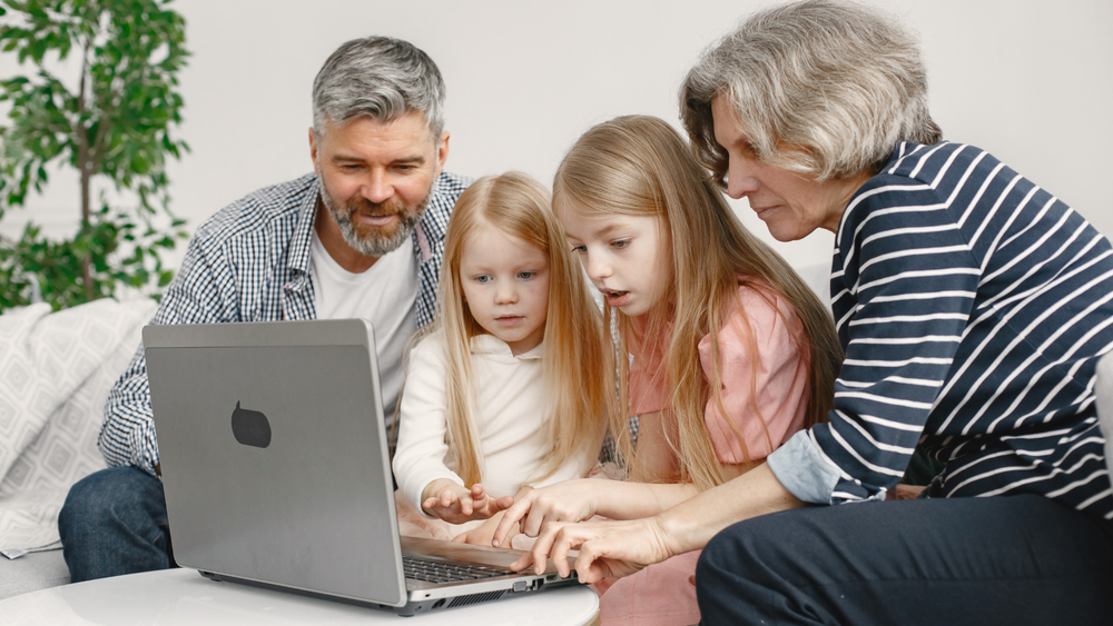 Atelier numérique intergénérationnel