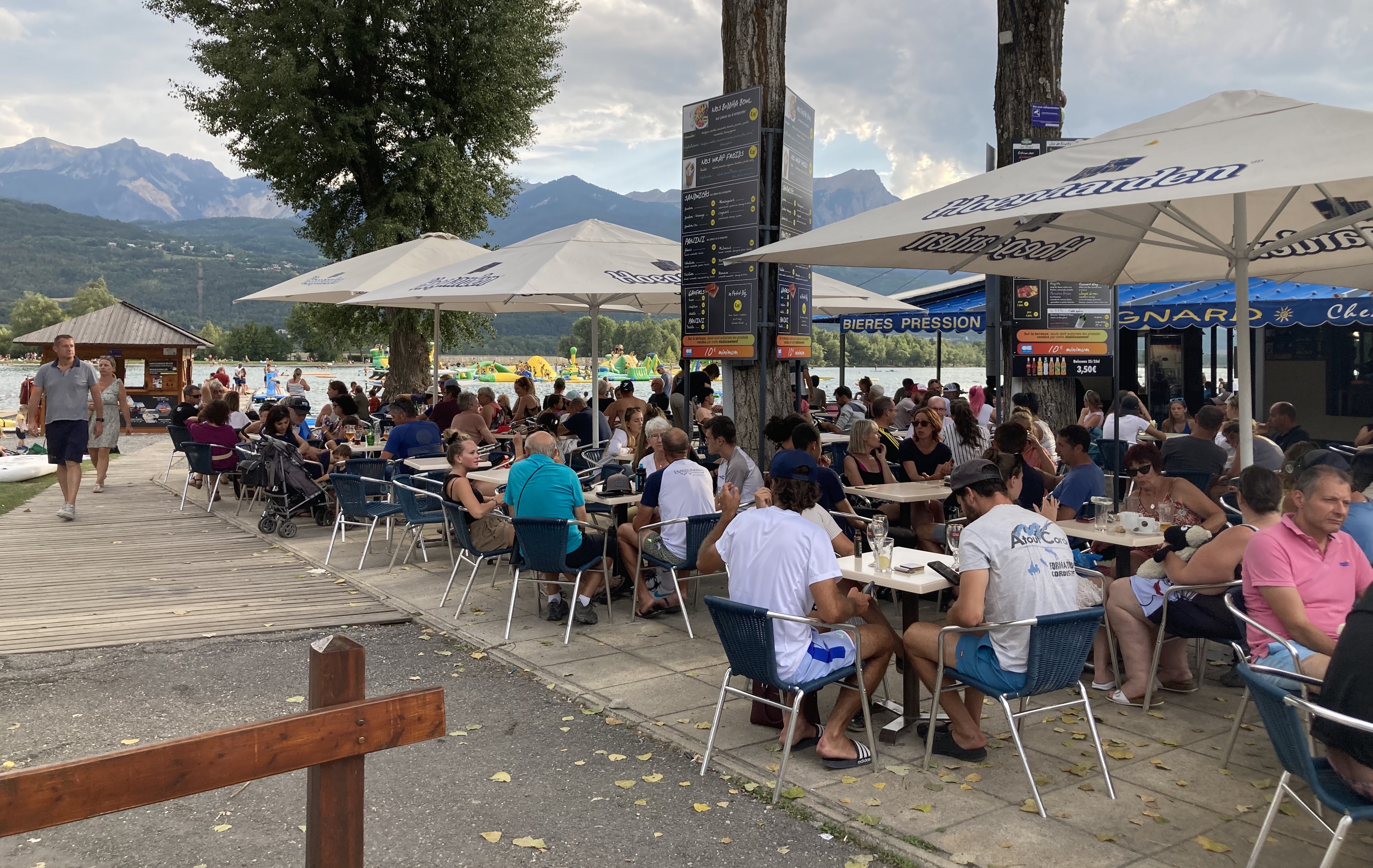 Terrasse - Le Cagnard EMBRUN