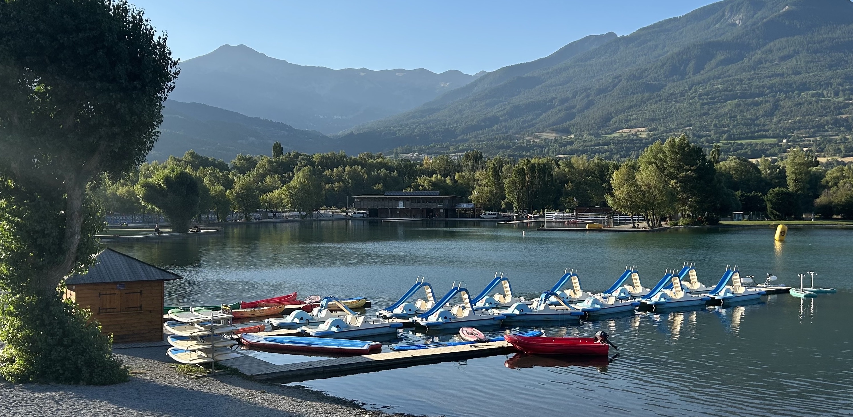 Le Cagnard Base Nautique EMBRUN