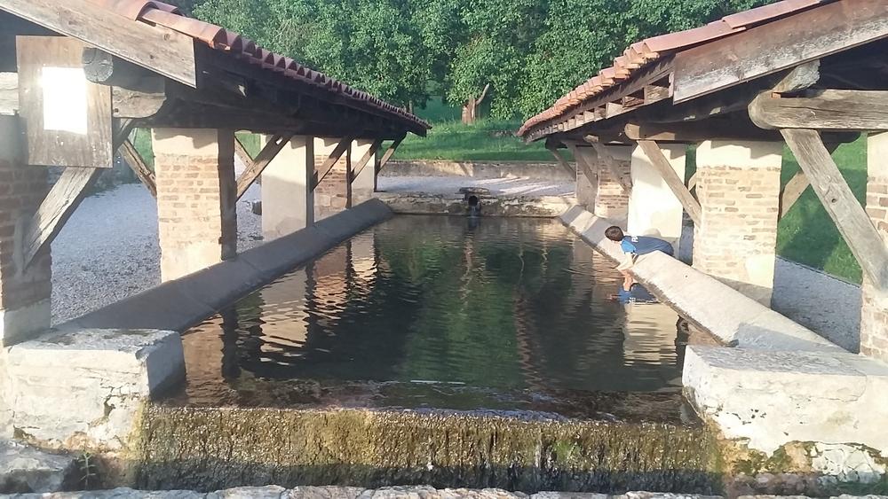 Lavoir de La Chanaz - Tossiat
