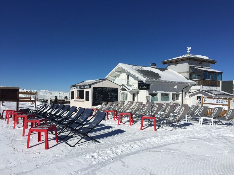 missing alt