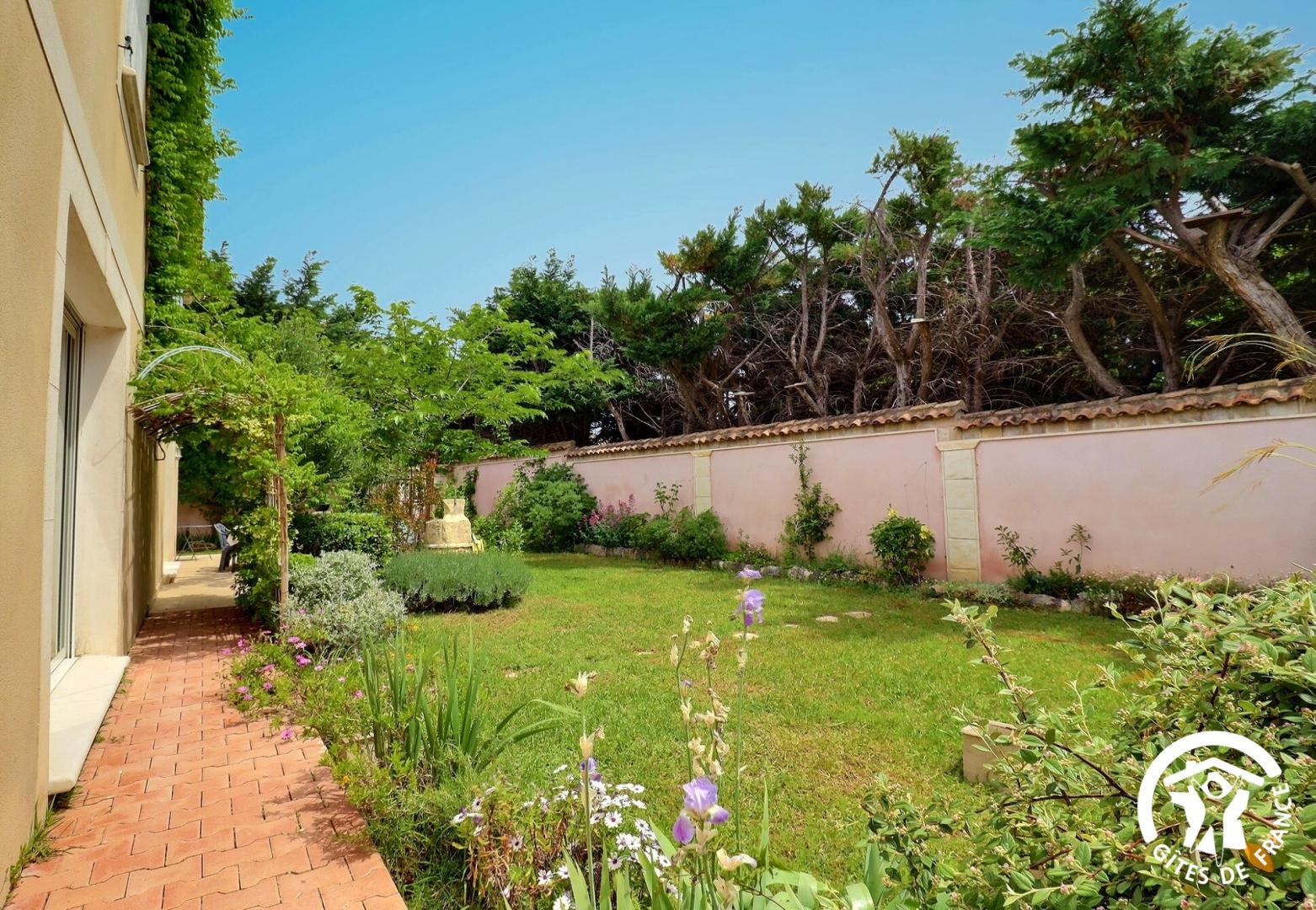 La Bastide, Mouriès - photo 2