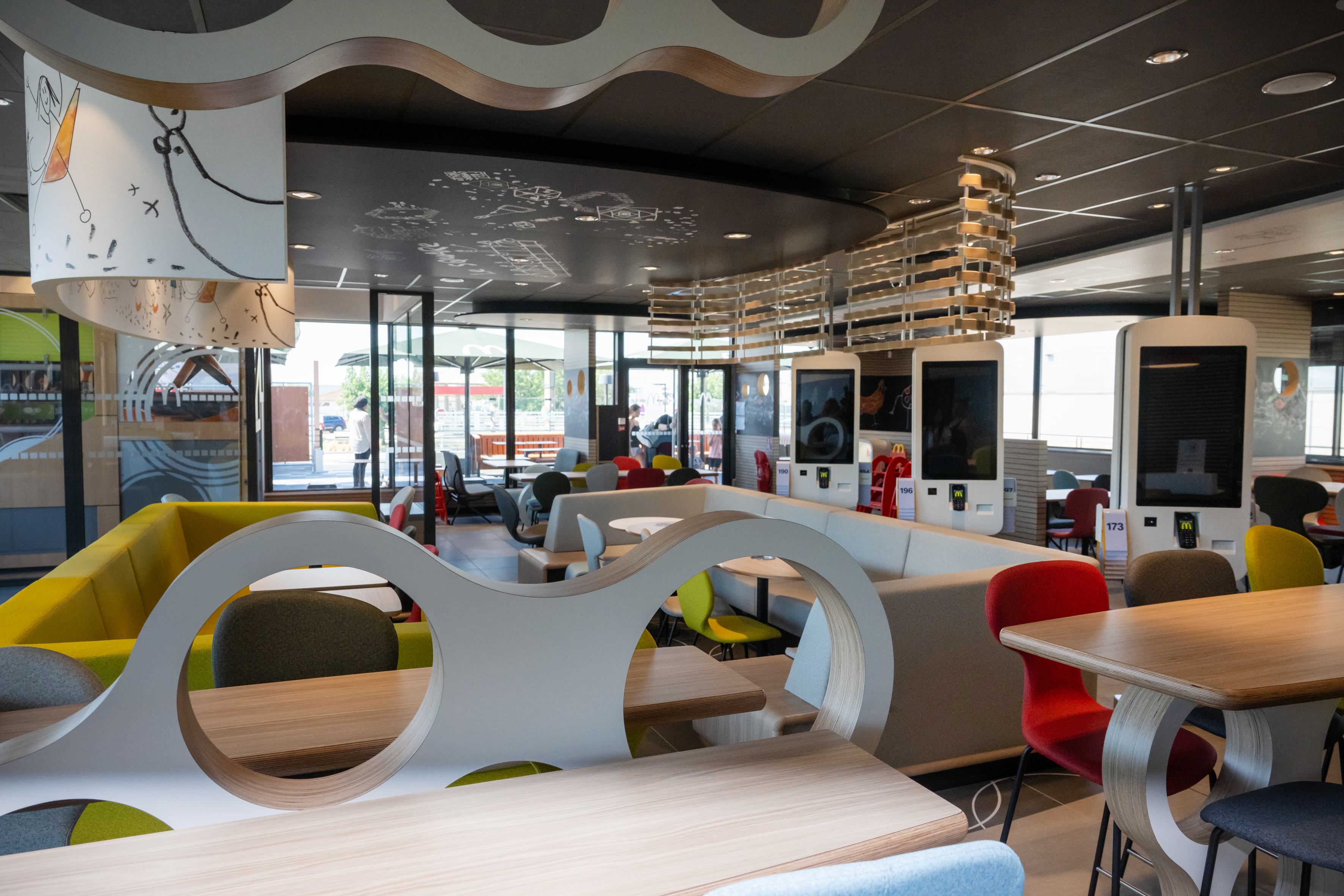 McDonald's Tarascon en Provence - photo 4