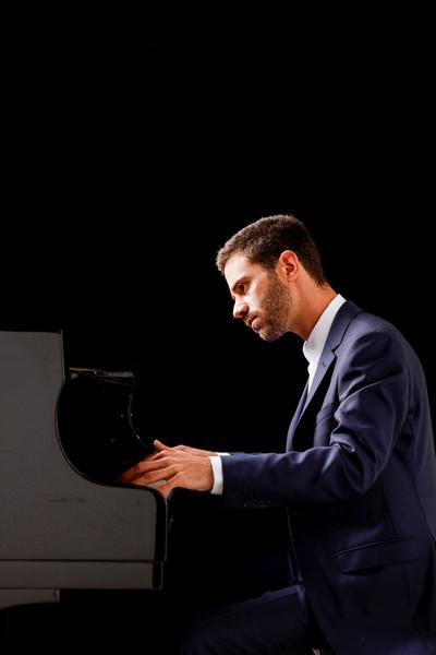 Dimanches Classiques - Récital Piano Adam Laloum