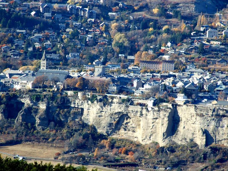 Visite guidée : Embrun, "Nice des Alpes" Du 22/10/2024 au 29/4/2025