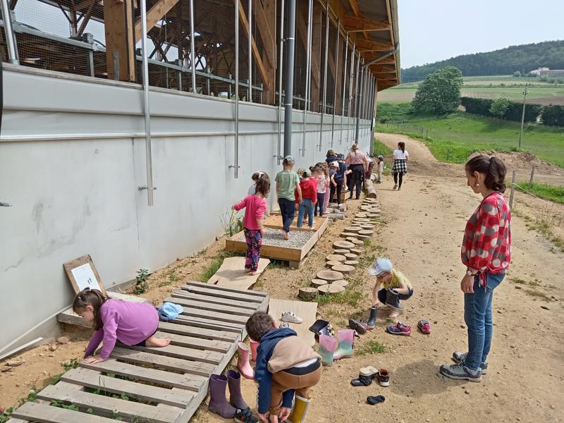 Parcours pieds nus à la ferme