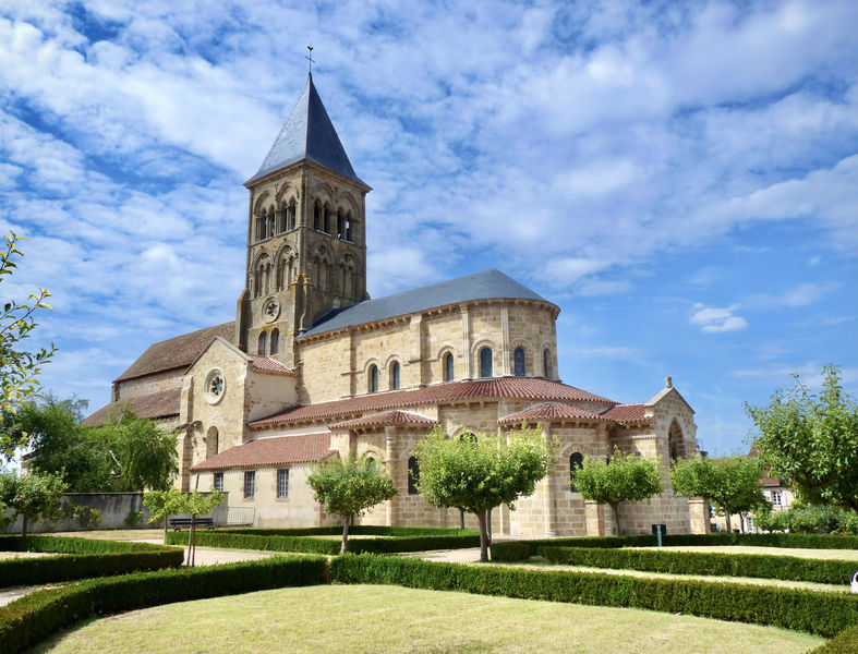 Eglise de Saint-Menoux