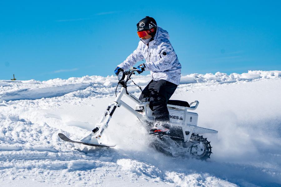 Moonbike et Motoneige à Bessans