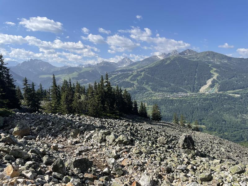 Vue sur les 3 Vallées sur le chemin - Bozel