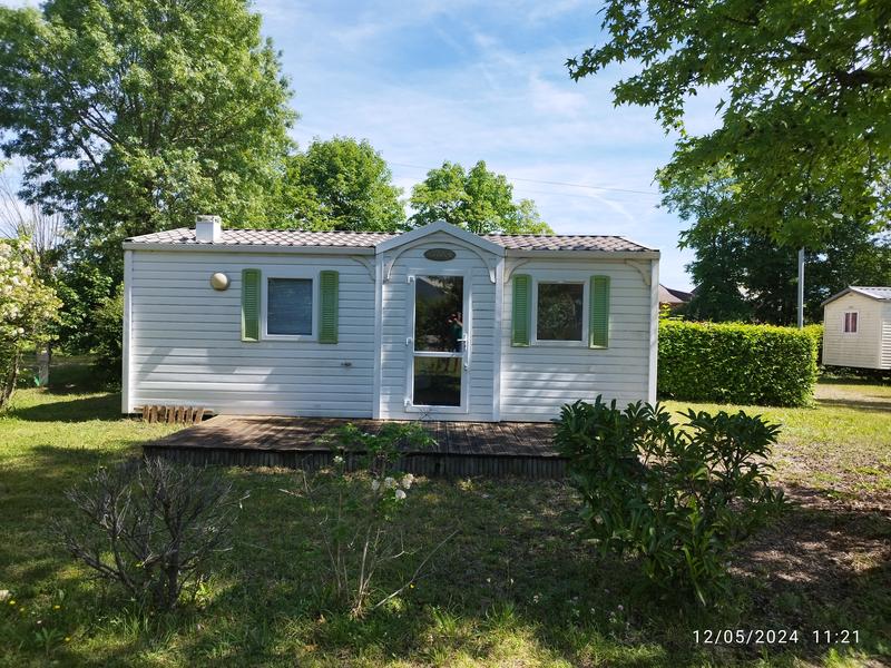 Camping*** Del Padel - Les Avenières-Veyrins-Thuellin - A proximité de Walibi - Balcons du Dauphiné