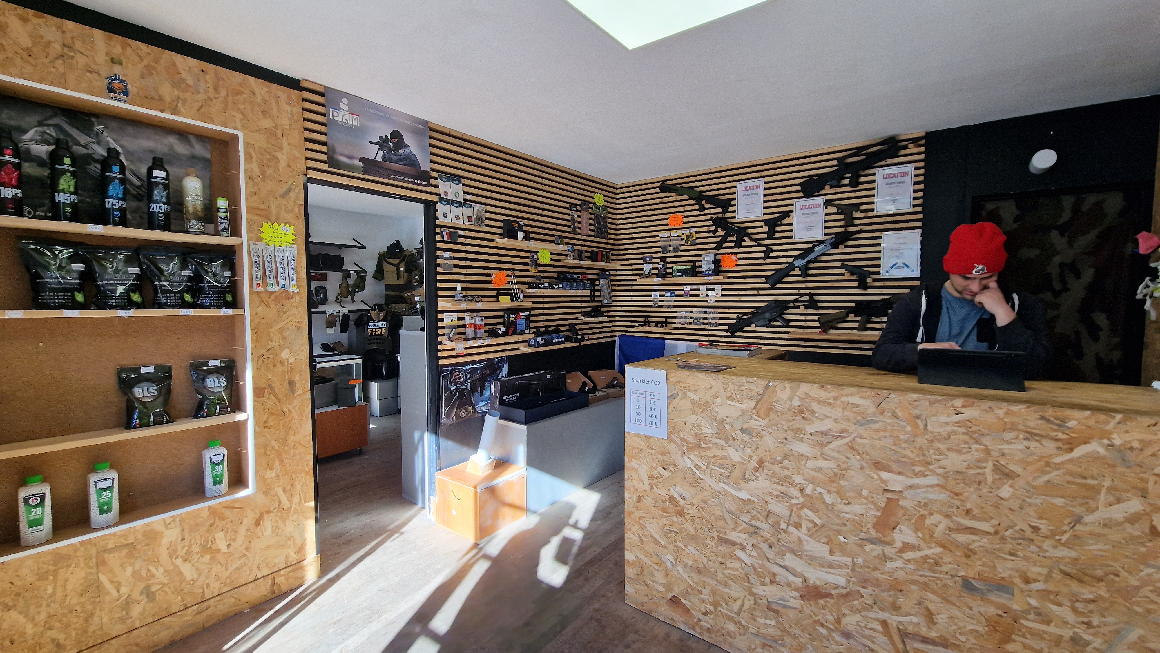 Friendly Fire - Airsoft zone