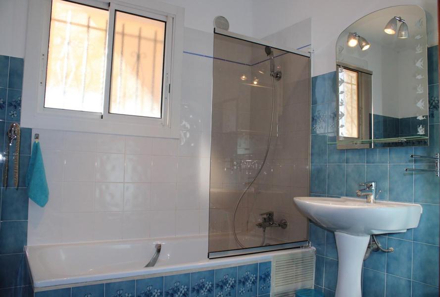 Gîte La terrasse d'Azur-Salle de bain-Nice-Gîtes de France des Alpes-Maritimes