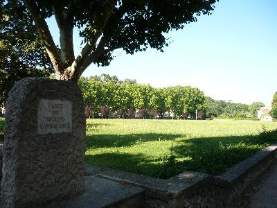 Place des Anciens Combattants  France Provence-Alpes-Côte d'Azur Bouches-du-Rhône Jouques 13490