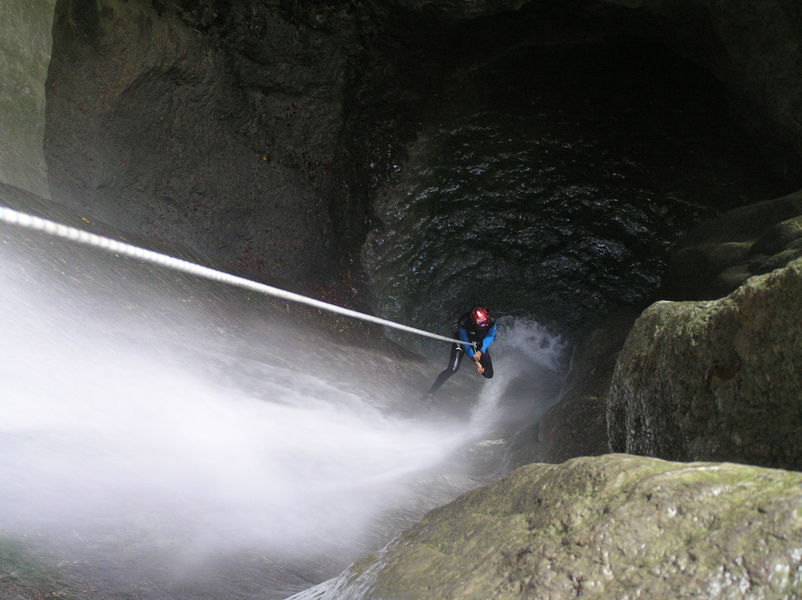 Canyoning avec un guide