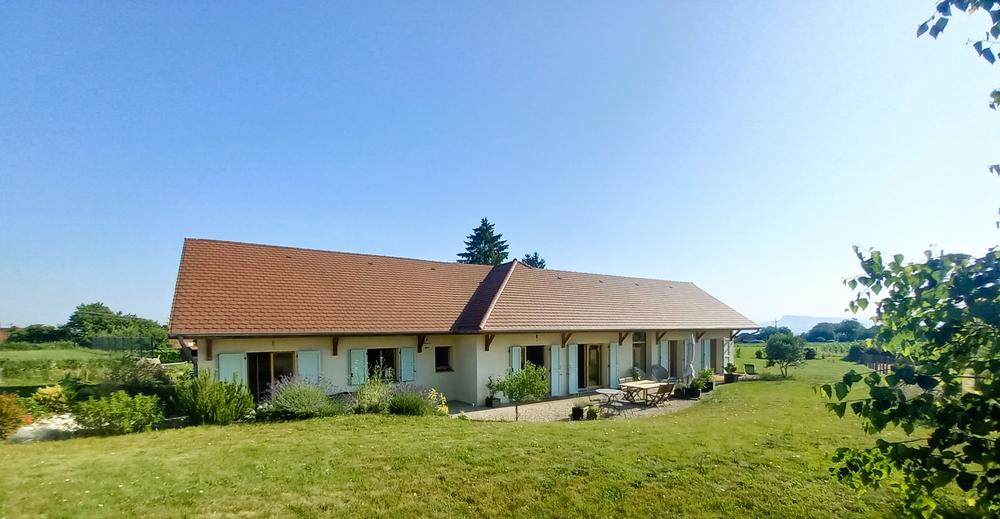 Vue densemble de la maison