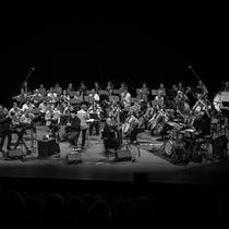 Concert de Jazz On The Water : Miles Davis Symphonique sur la scène de Cybèle_V…