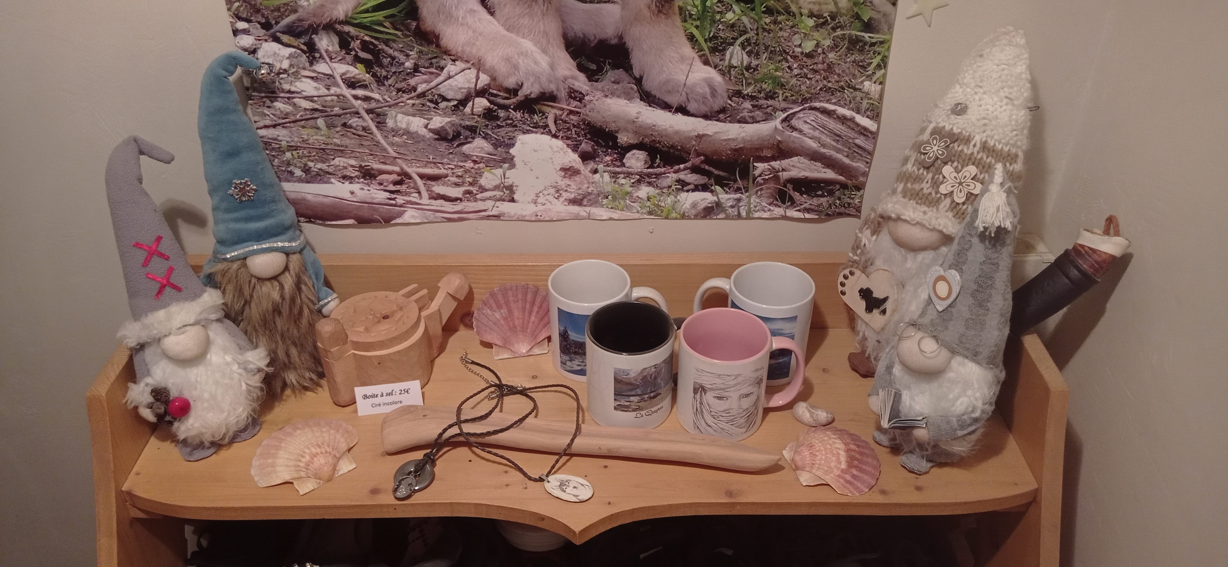 Scintiller au fil des saisons : initiation  la sculpture au couteau et vente d'objets en bois sculpt