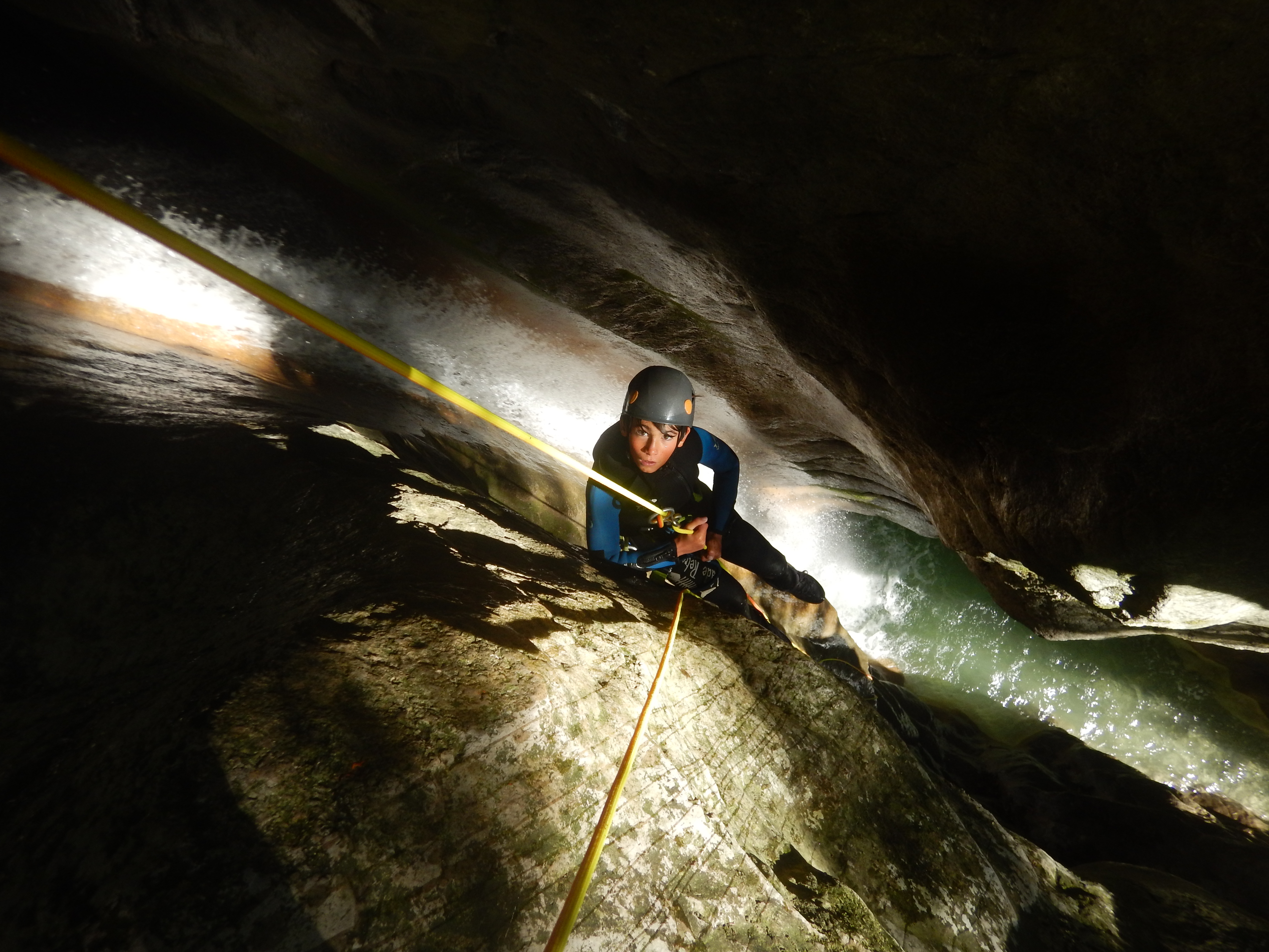 Descente du canyon des moules marinières_Marc Vanpé